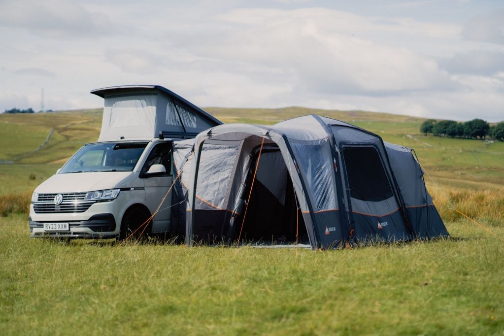 Vango Versos Air Low Drive Away Awning