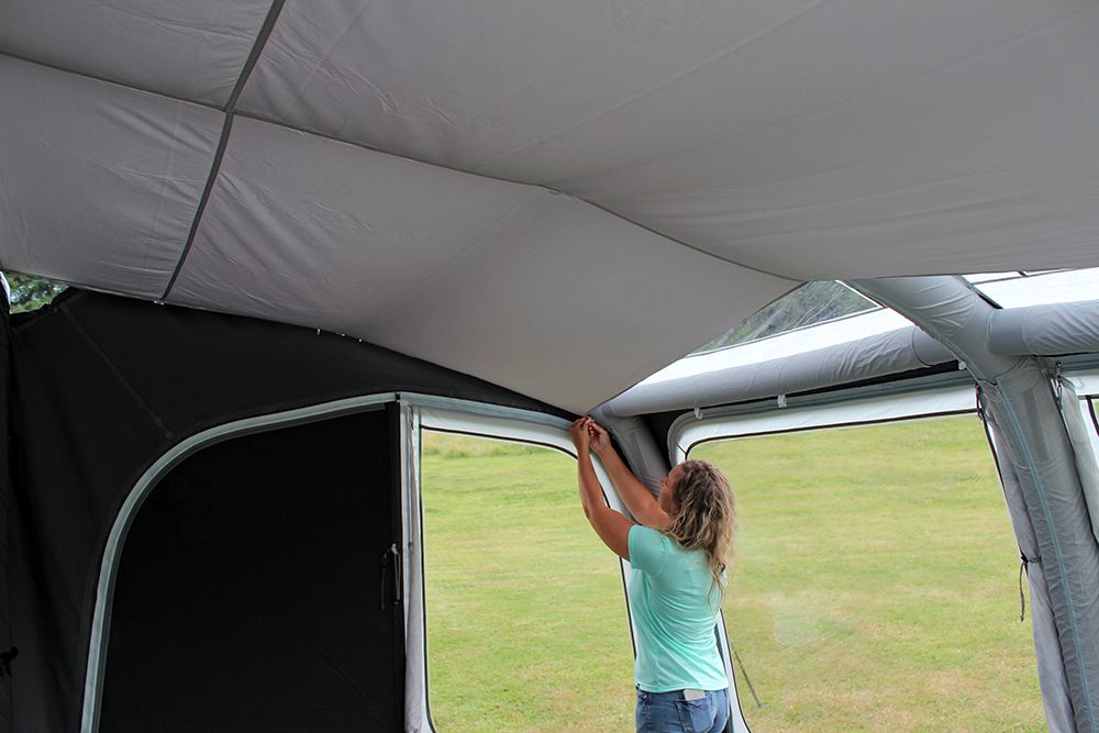 Outdoor Revolution Sportlite Air 320 Lounge Liner