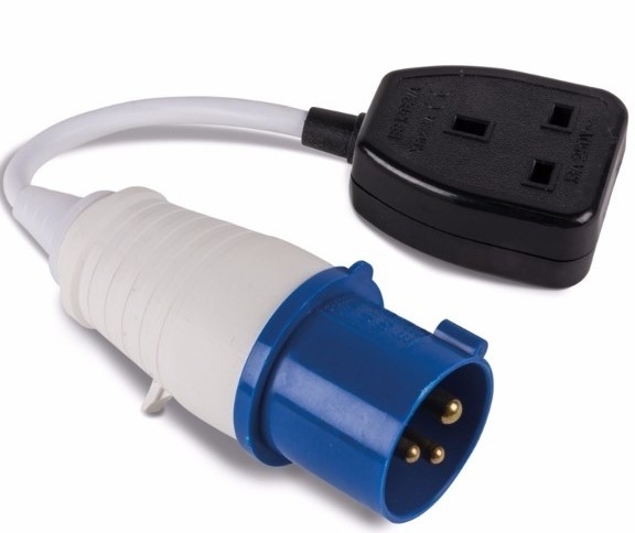 Uk 3 pin accessory socket